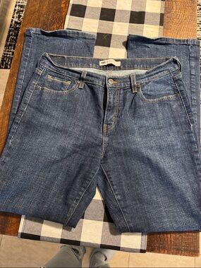 Classic Women's Dark Blue 515 Boot Cut Jeans